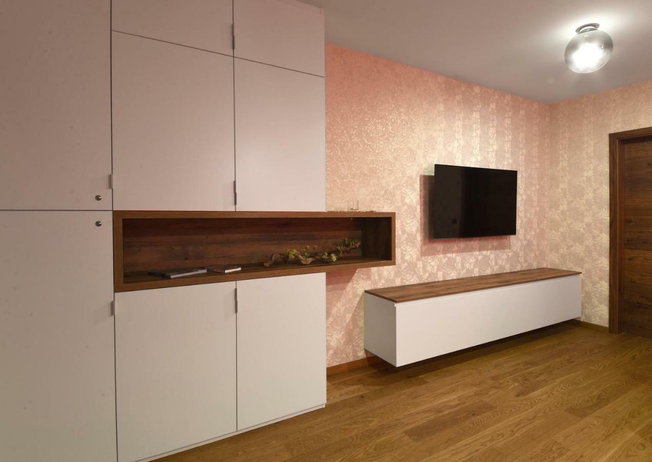 Apartment Adelka 104 With Private Whirlpool Špindlerŭv Mlýn Kültér fotó
