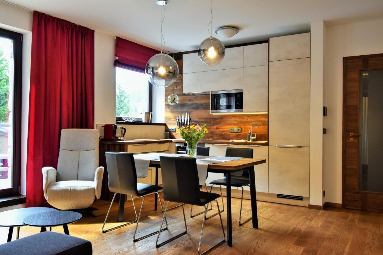 Apartment Adelka 104 With Private Whirlpool Špindlerŭv Mlýn Kültér fotó